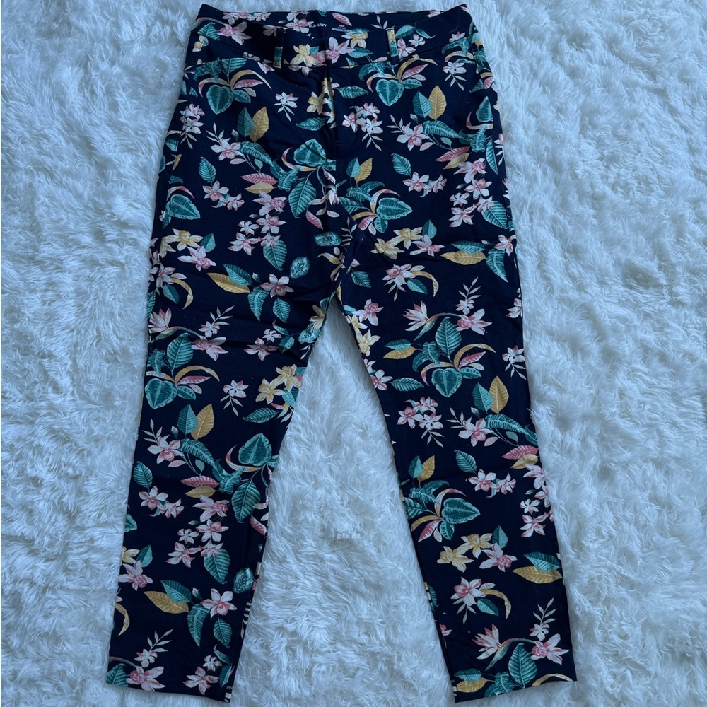 OLD NAVY Pixie High Rise